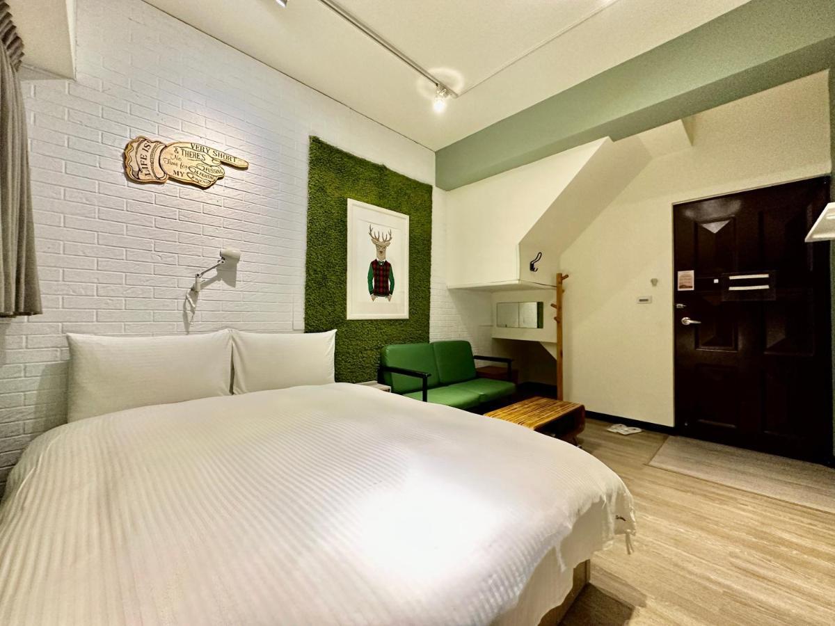 御旅 Inn Tajcshung Kültér fotó
