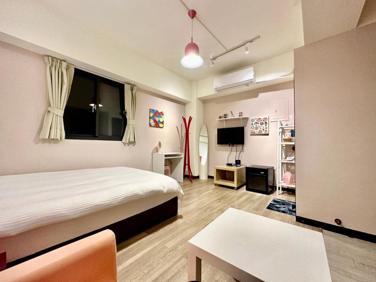 御旅 Inn Tajcshung Kültér fotó