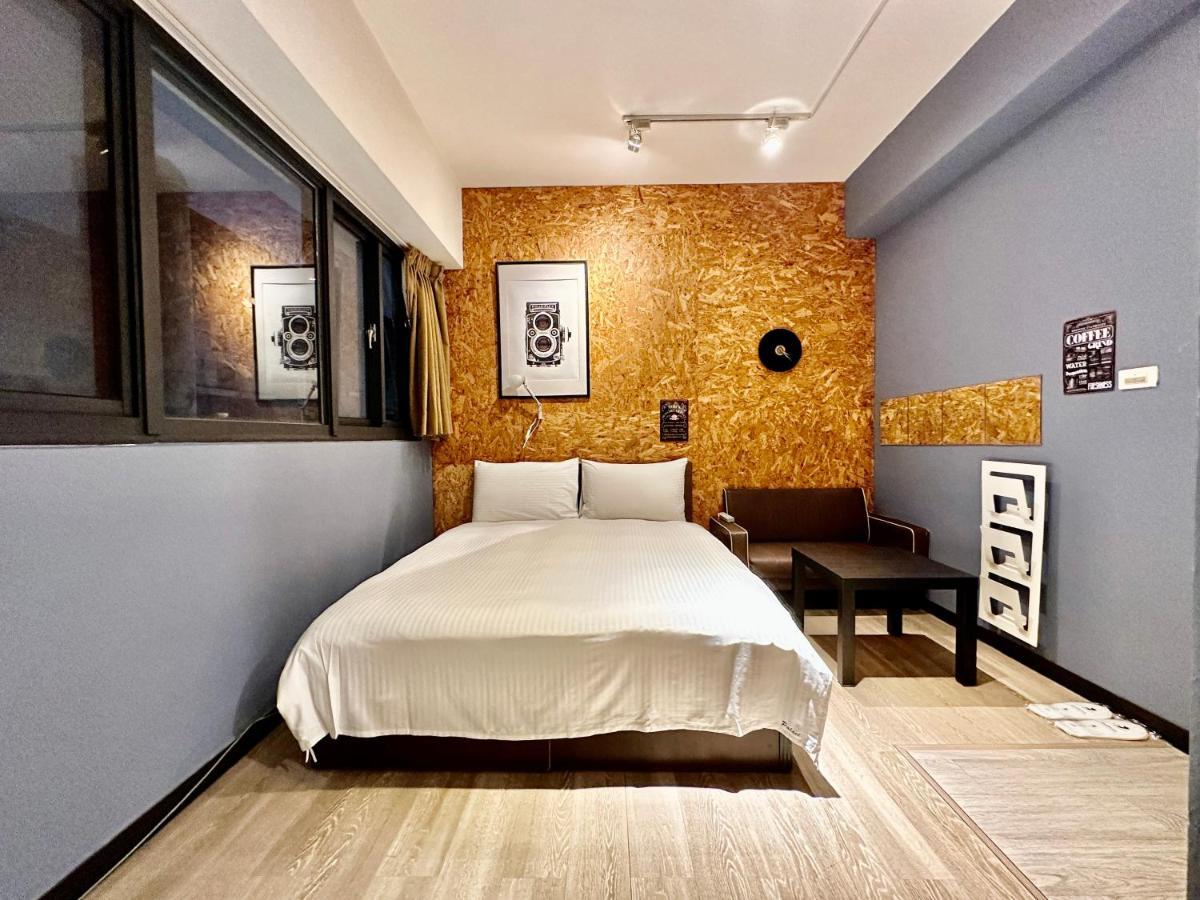 御旅 Inn Tajcshung Kültér fotó
