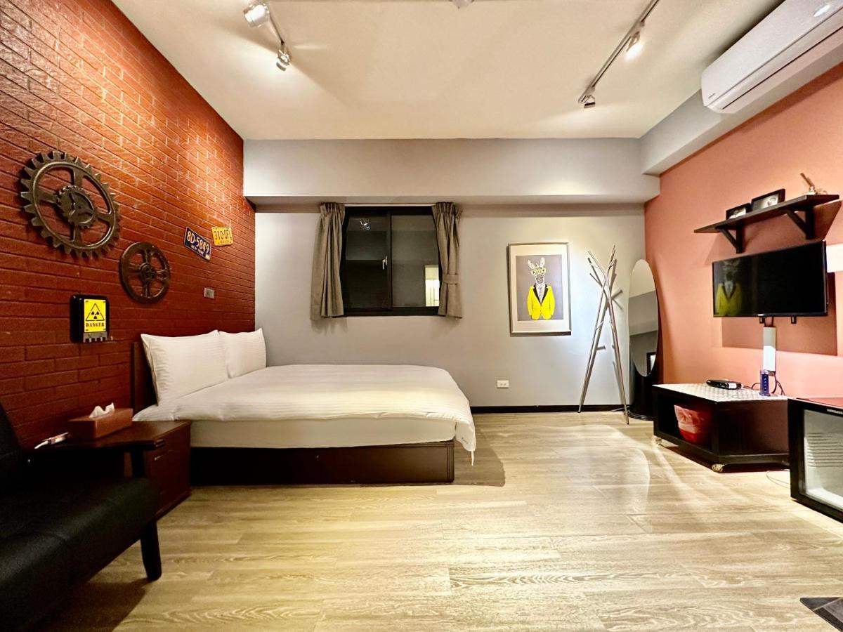 御旅 Inn Tajcshung Kültér fotó