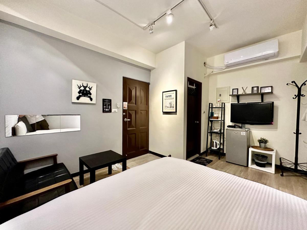 御旅 Inn Tajcshung Kültér fotó