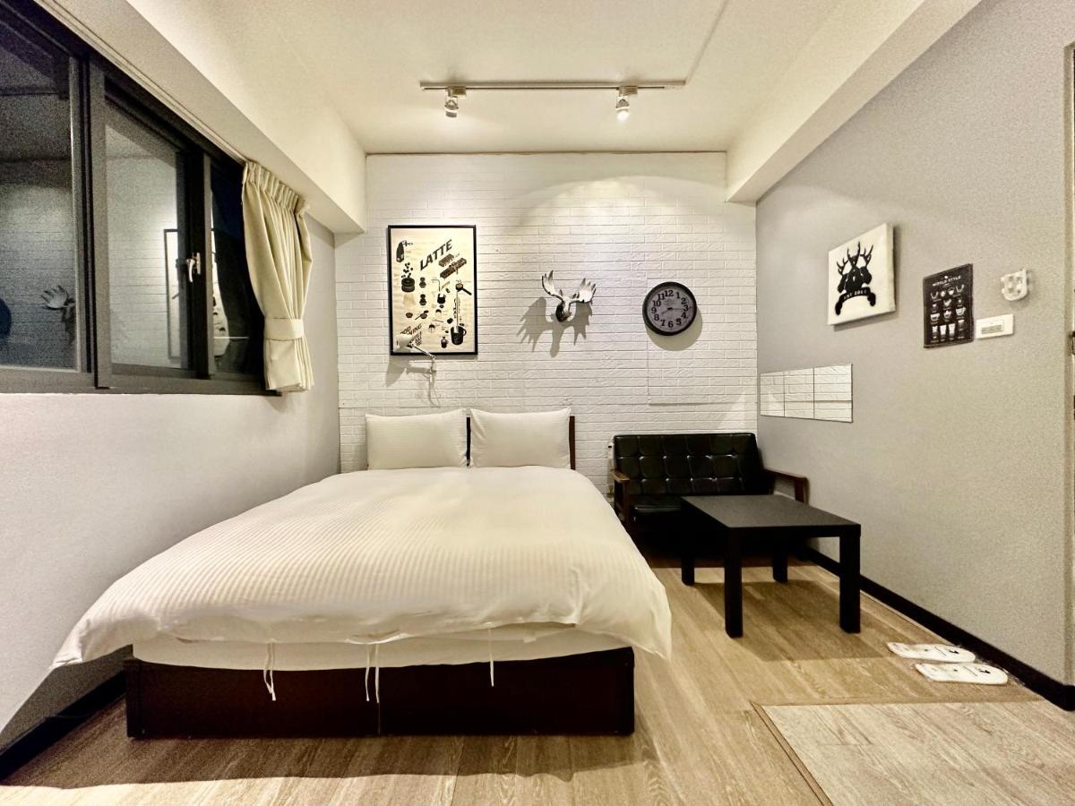 御旅 Inn Tajcshung Kültér fotó
