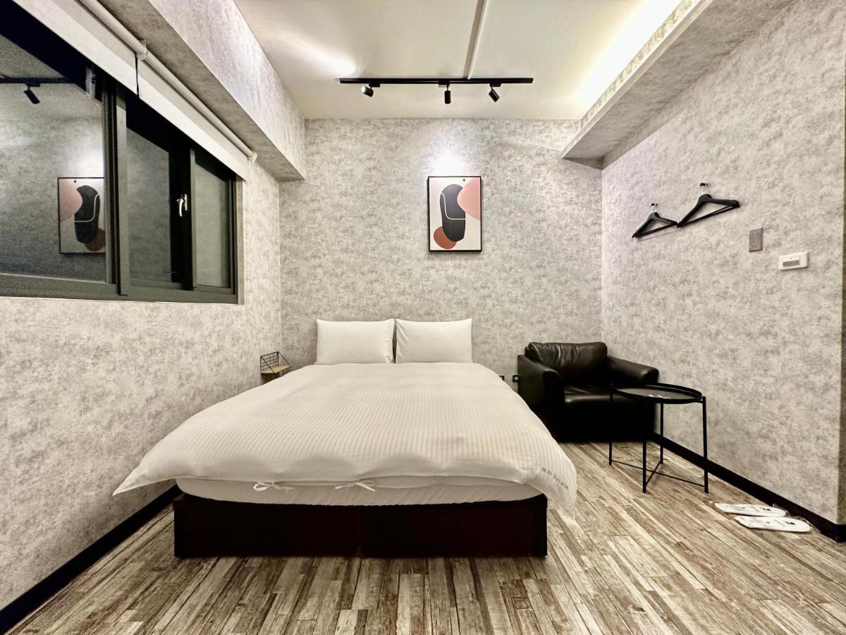 御旅 Inn Tajcshung Kültér fotó